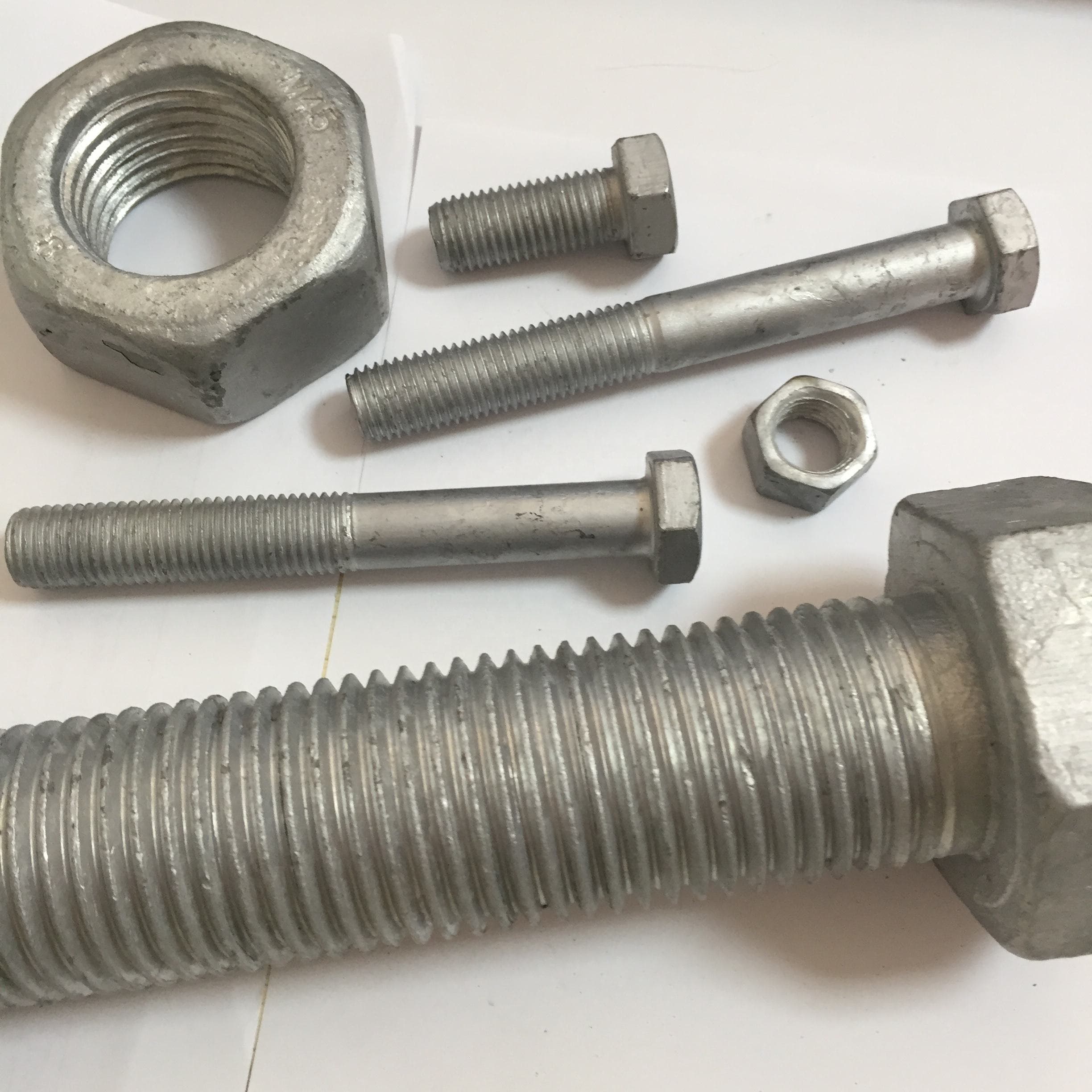 Hot Dip Galvanized Hex Bolt and Nut, High Strength Steel Fasteners Hot Dip Galvanized Hex Bolt and Nut, High Strength Steel Fasteners
